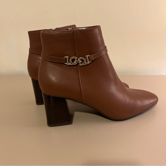 Liz Claiborne Brown Monte Boot 11 NWT - Picture 2 of 7